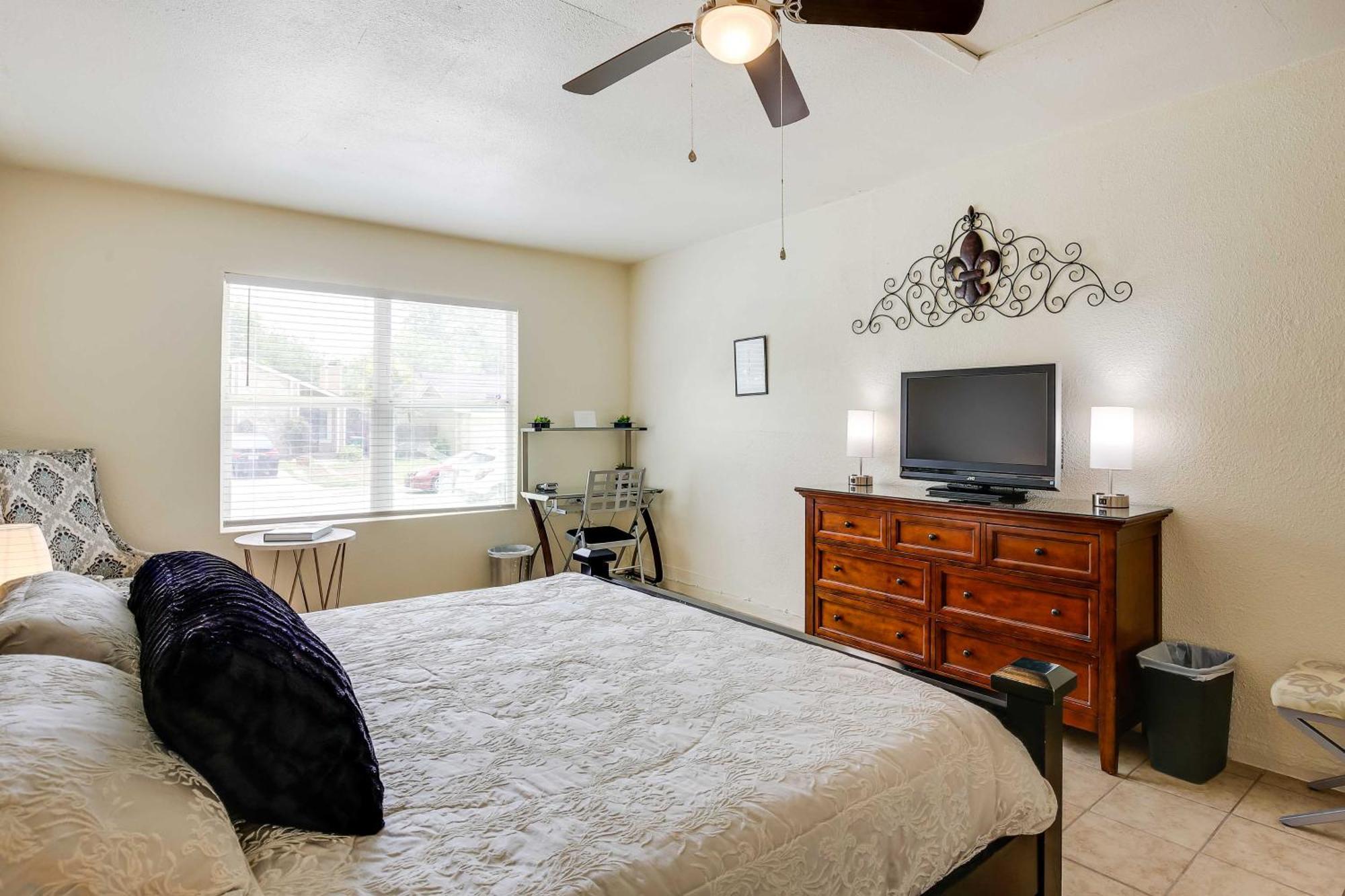 Sunny San Antonio Home With Backyard And Patio! エクステリア 写真